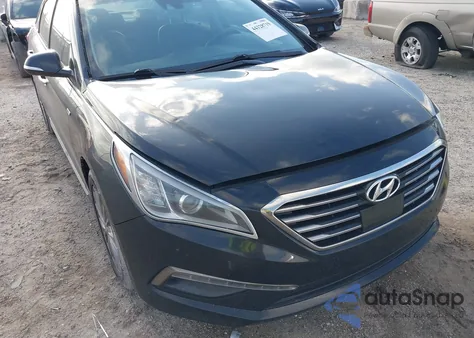 2015 Hyundai Sonata Limited z USA, uszkodzony, nr VIN 5NPE34AF9FH132628